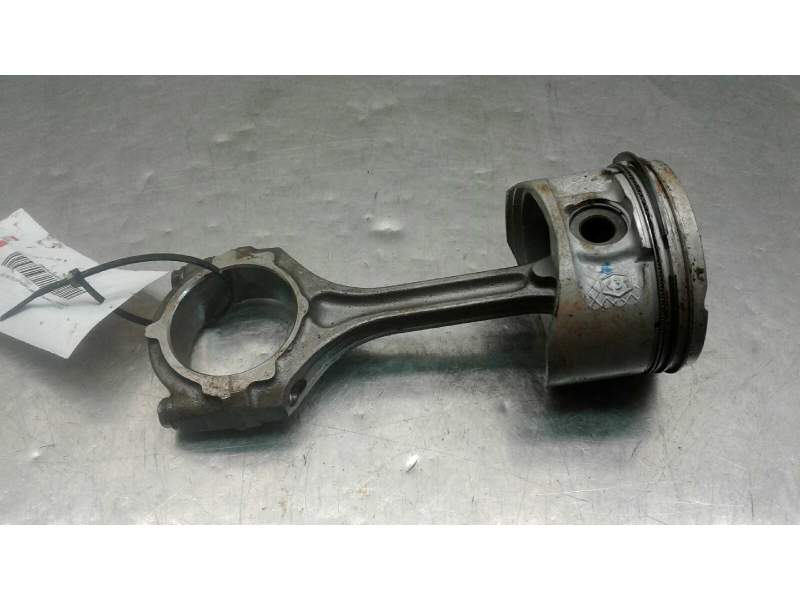 Recambio de biela para renault trafic combi (ab 4.01) 2.0 16v cat referencia OEM IAM   
