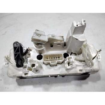 Recambio de mando calefaccion aire acondicionado para renault clio iii luxe privilege referencia OEM IAM 030967W  