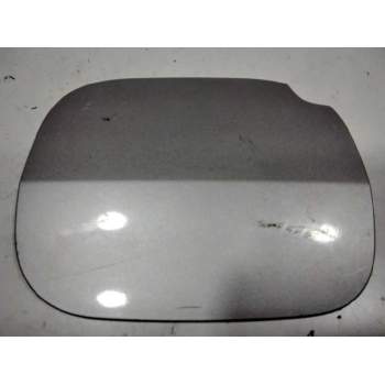 Recambio de tapa exterior combustible para renault clio iii luxe privilege referencia OEM IAM   