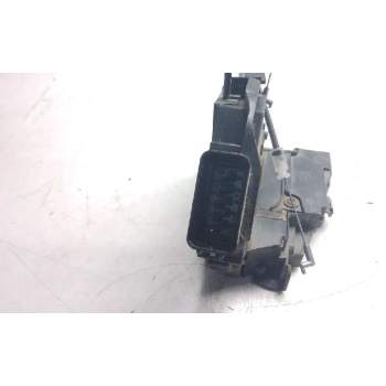Recambio de cerradura puerta trasera izquierda para mazda 3 berlina (bk) 1.6 vvt active referencia OEM IAM 3N6AA2613BP  