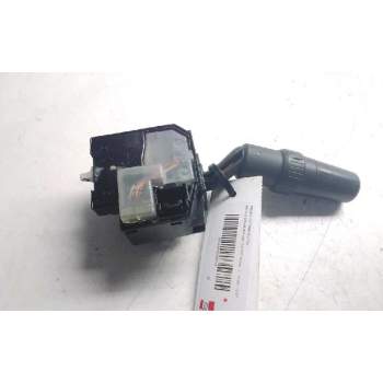 Recambio de mando intermitentes para mazda 3 berlina (bk) 1.6 vvt active referencia OEM IAM 17D682  