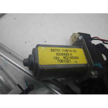 Recambio de elevalunas trasero derecho para nissan note acenta referencia OEM IAM 8Q10632A  