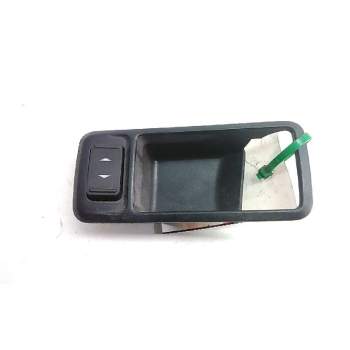 MANDO ELEVALUNAS DELANTERO DERECHO 3M51226A36 