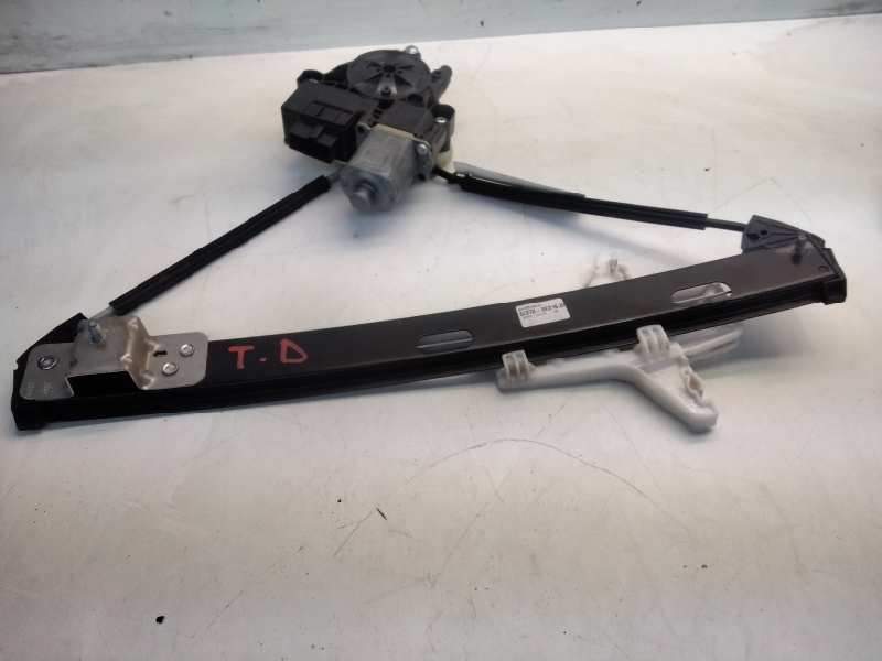 Recambio de elevalunas trasero derecho para seat arona style edition referencia OEM IAM 5Q0 959 812D  