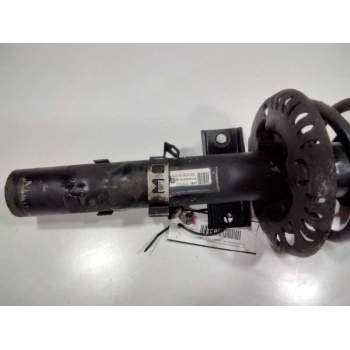 Recambio de amortiguador delantero izquierdo para volkswagen polo (9n1) highline referencia OEM IAM 6Q0413031BQ  