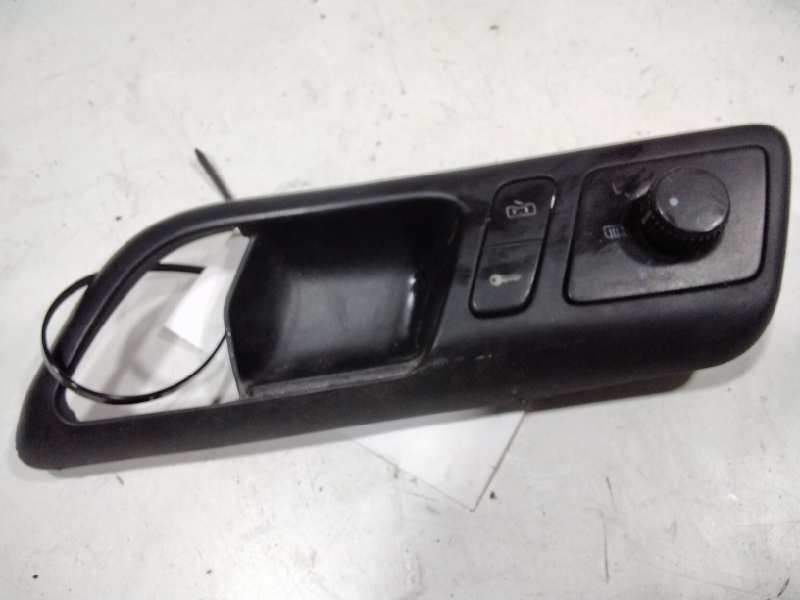 Recambio de mando retrovisor para volkswagen polo (9n1) highline referencia OEM IAM 6Q1959565GFKZ  