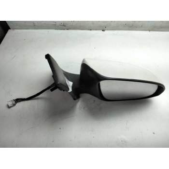 Recambio de retrovisor derecho para toyota auris touring sports (e18) hybrid active referencia OEM IAM 026983  