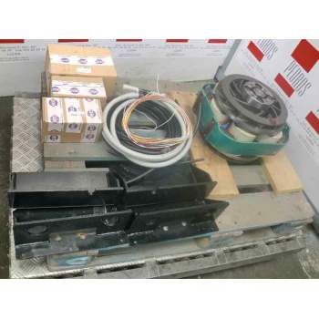Recambio de unidad de control para nissan atleon 95.16 referencia OEM IAM a40  