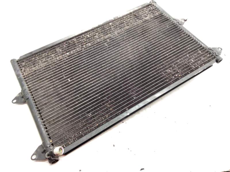 Recambio de condensador / radiador aire acondicionado para seat ibiza ii (6k1) 1.4 i referencia OEM IAM   