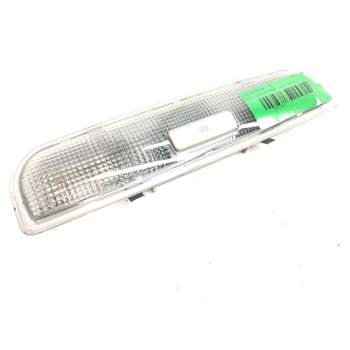 LUZ INTERIOR 8P0947111 