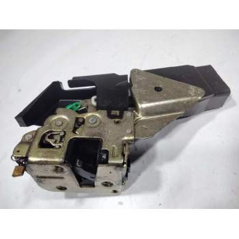 Recambio de cerradura puerta trasera izquierda para volvo s40 berlina 1.9 d+ (85kw) referencia OEM IAM 30850806  