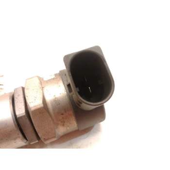 Recambio de rampa inyectora para bmw serie 3 berlina (e90) referencia OEM IAM 780912704  