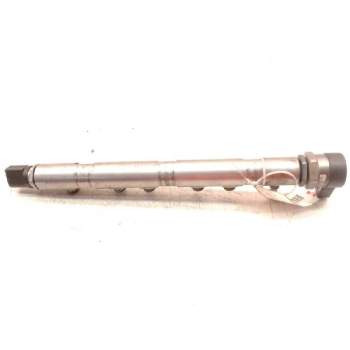 Recambio de rampa inyectora para bmw serie 3 berlina (e90) referencia OEM IAM 780912704  
