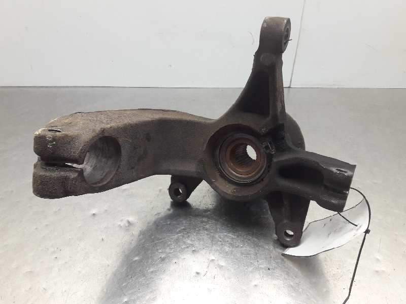 Recambio de mangueta delantera derecha para renault scenic ii authentique referencia OEM IAM 8200297033  