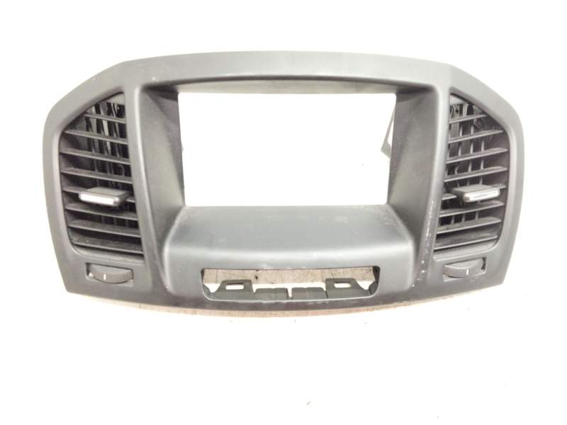 Recambio de aireador central para opel insignia sports tourer cosmo referencia OEM IAM 13282235 13282237 