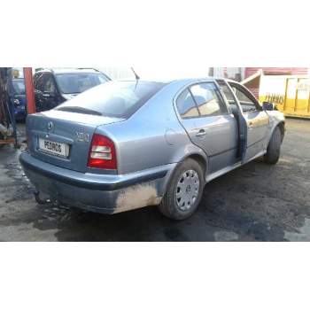 skoda octavia berlina (1u2) del año 2003