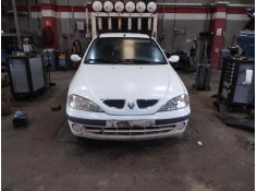 renault megane i fase 2 berlina (ba0) del año 2000