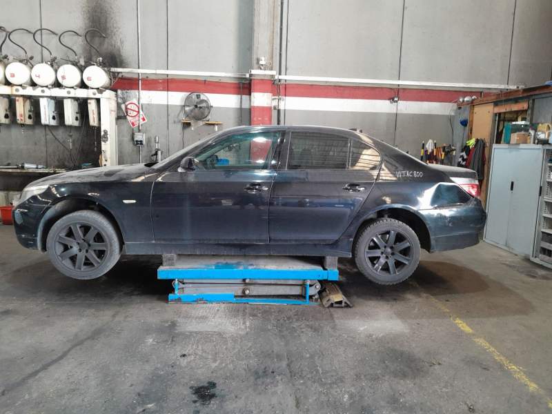 bmw 5 (e60) del año 2004