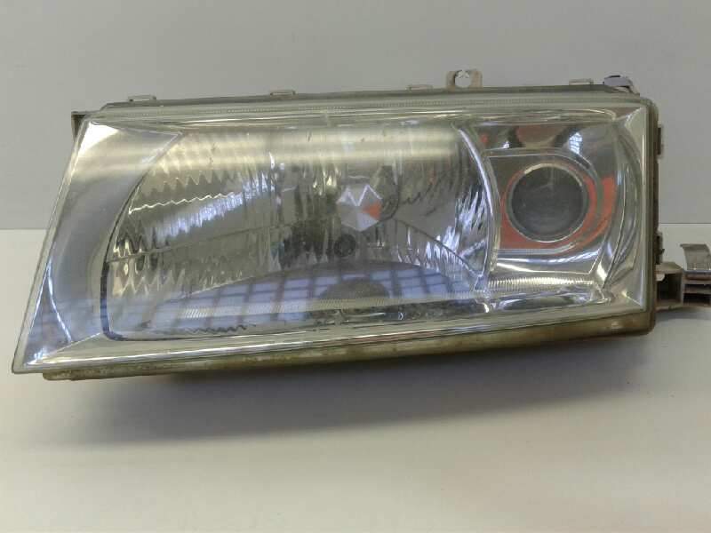 Recambio de faro izquierdo para skoda octavia combi (1u5) selection 4x4 referencia OEM IAM   