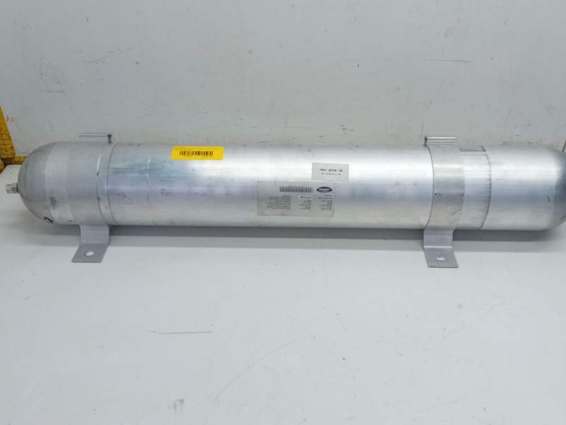 Recambio de calderin para land rover range rover velar (l560) 2.0 d240 sd4 4x4 referencia OEM IAM J8A25B709  
