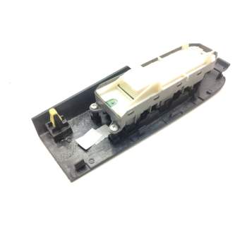 Recambio de mando elevalunas delantero izquierdo para toyota auris referencia OEM IAM 7423202E20  