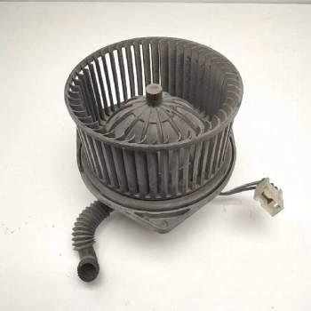 Recambio de motor calefaccion para nissan vanette cargo (hc23) 2.3 diesel referencia OEM IAM   