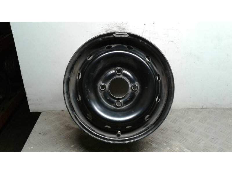 Recambio de llanta hierro para peugeot 205 berlina 1.4 generation referencia OEM IAM 13 4 TORNILLOS  