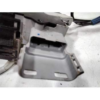 Recambio de cerradura puerta trasera izquierda para peugeot 407 sw st confort referencia OEM IAM 9137Q7  