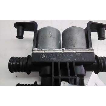 Recambio de bomba agua electrica para bmw x5 (e70) 3.0 turbodiesel cat referencia OEM IAM 691054406  