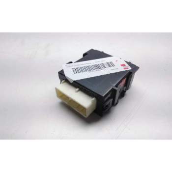 Recambio de rele para toyota auris hybrid active referencia OEM IAM 8594002060  