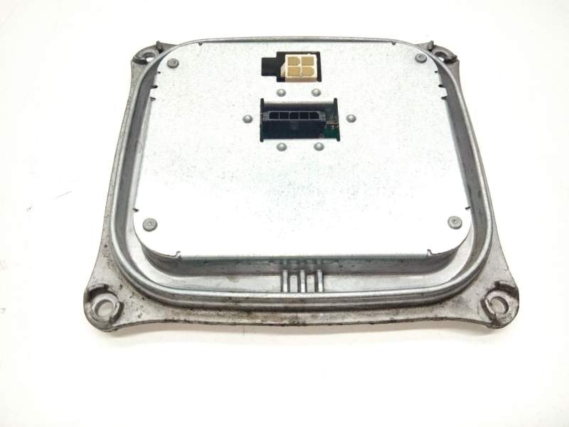 Recambio de centralita faros xenon para audi a4 b8 avant (8k5) 2.0 tdi referencia OEM IAM 1307329218  