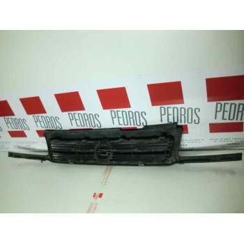Recambio de rejilla delantera para opel astra f berlina 1.6 16v referencia OEM IAM   