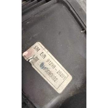 Recambio de caja fusibles para hyundai santa fe (sm) 2.0 gls crdi referencia OEM IAM 9128826201  