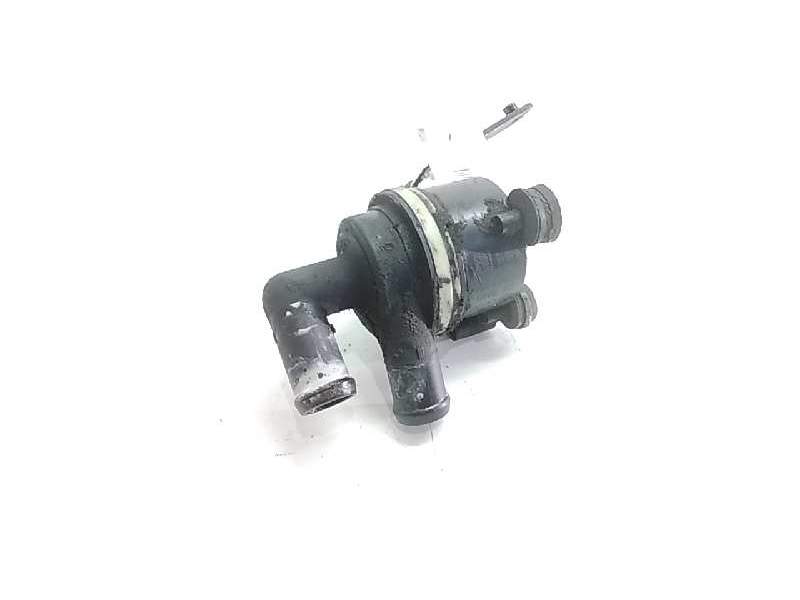 Recambio de bomba agua electrica para volkswagen golf vi (5k1) 1.6 tdi dpf referencia OEM IAM 5n0065561  