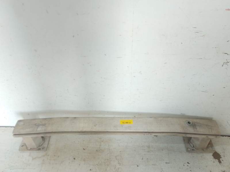 Recambio de refuerzo paragolpes delantero para peugeot partner furgoneta/monovolumen 1.6 bluehdi 100 referencia OEM IAM 555977  