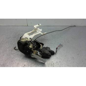 Recambio de cerradura puerta trasera izquierda para hyundai santa fe (sm) 2.0 gls crdi referencia OEM IAM 8141026000  