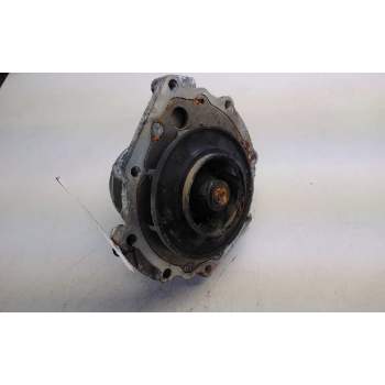 Recambio de bomba agua para man tgx 18.xxx referencia OEM IAM 158 005 801  