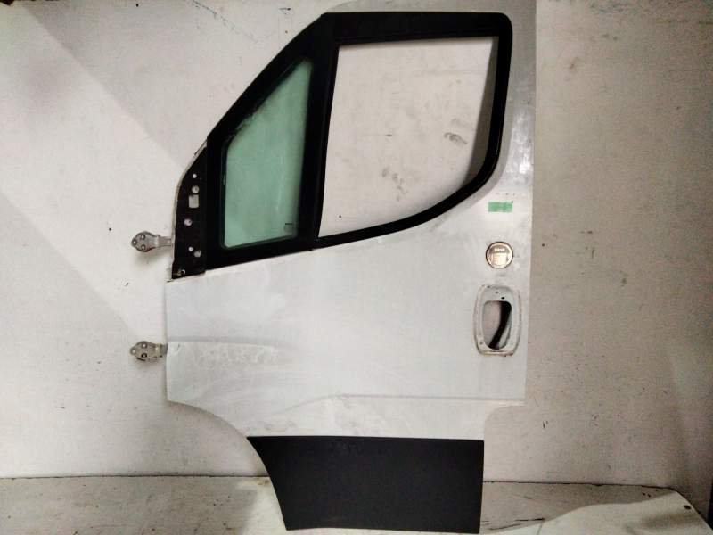 Recambio de puerta delantera izquierda para iveco daily vi furgoneta 33s16, 35s16, 35c16, 40c16, 50c16 referencia OEM IAM 580148
