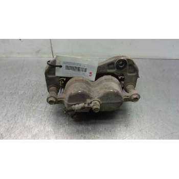 Recambio de pinza freno delantera derecha para hyundai santa fe (sm) 2.0 gls crdi referencia OEM IAM 5819026A00  