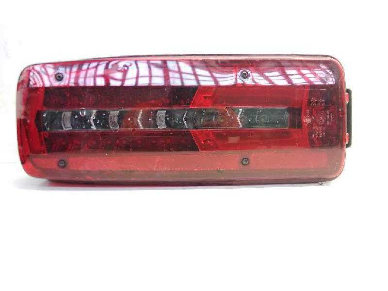 Recambio de piloto trasero izquierdo para renault magnum ae 430.18 referencia OEM IAM MDE245884 24V 2VP01238105