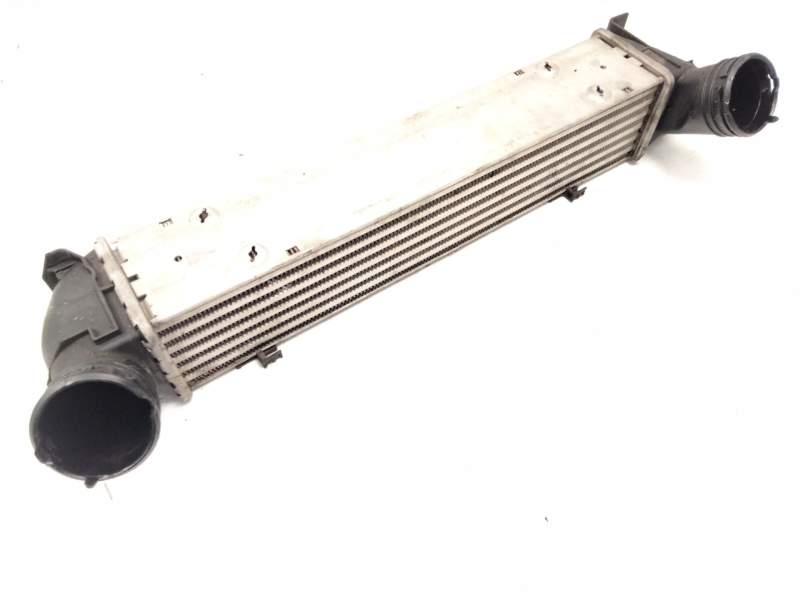 Recambio de intercooler para bmw 3 (e90) 320 d referencia OEM IAM 3213329  