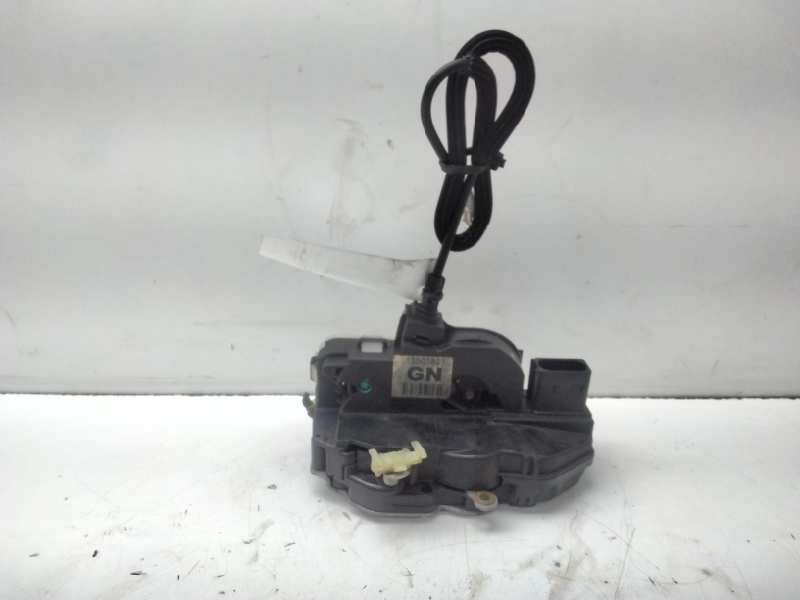 Recambio de cerradura puerta delantera izquierda para opel insignia berlina cosmo referencia OEM IAM 13503801  
