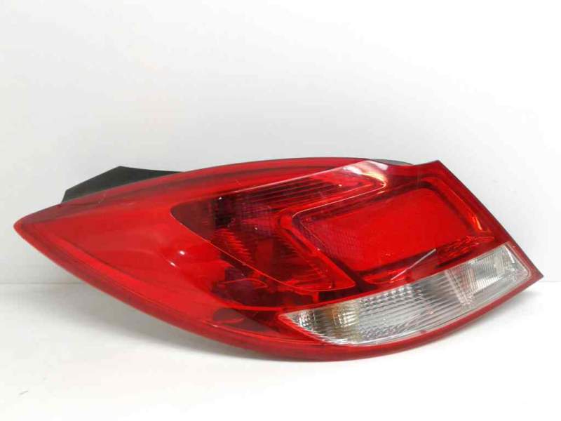 Recambio de piloto trasero izquierdo para opel insignia berlina cosmo referencia OEM IAM 253100F1 168348 16835201