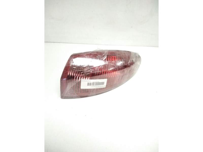 Recambio de piloto trasero derecho para alfa romeo 147 (190) 1.9 jtd cat referencia OEM IAM 46556347  