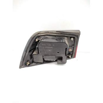 Recambio de piloto trasero derecho para saab 9000 / 9000 cs 2.3 cat referencia OEM IAM 139906R  