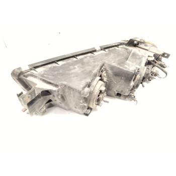 Recambio de faro derecho para mitsubishi galant viii (ea_) 2.5 v6 24v (ea5a) referencia OEM IAM MR476870  