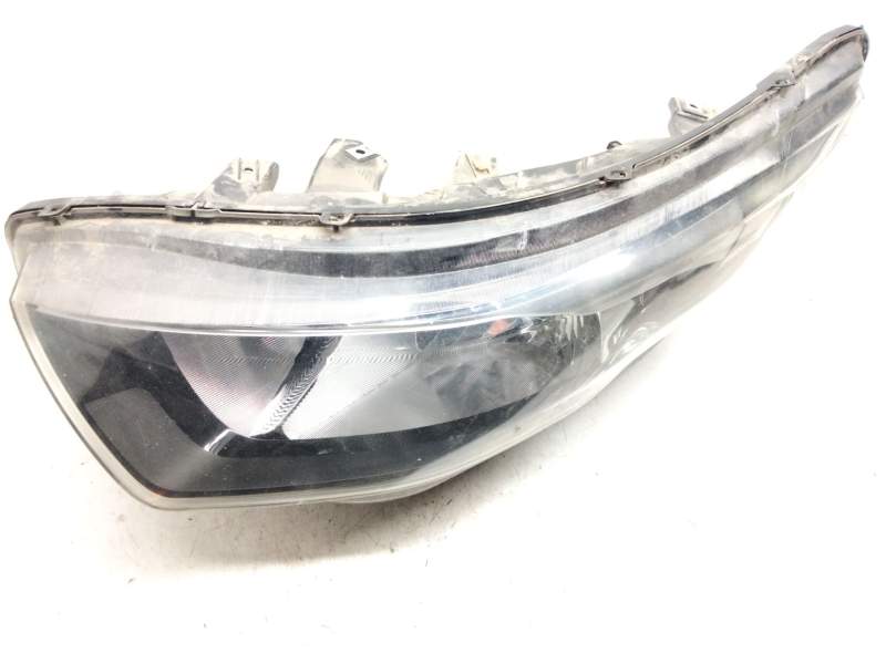 Recambio de faro izquierdo para iveco daily vi furgoneta 33s16, 35s16, 35c16, 40c16, 50c16 referencia OEM IAM 5801473750  