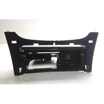 Recambio de cenicero para opel insignia berlina cosmo referencia OEM IAM   