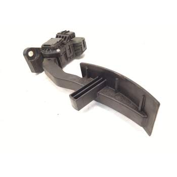 Recambio de pedal acelerador para fuso (mitsubishi) canter 7c15 eco hybrid referencia OEM IAM 7Z220222  