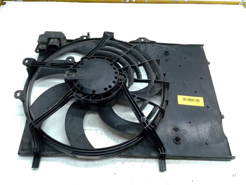 Recambio de electroventilador para peugeot 208 i (ca_, cc_) 1.2 thp 110 referencia OEM IAM 9801666680  